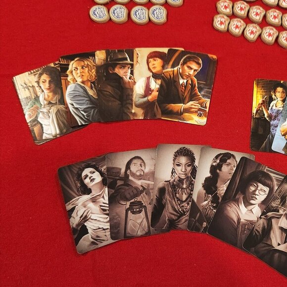 Arkham Horror Card Game with Extra Decks, Horror Fantasy game Pre-owned perfect - Picture 9 of 16